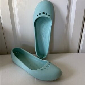 *CROCS Prima Women's  Soft Teal Slip On Flats (sz 9)